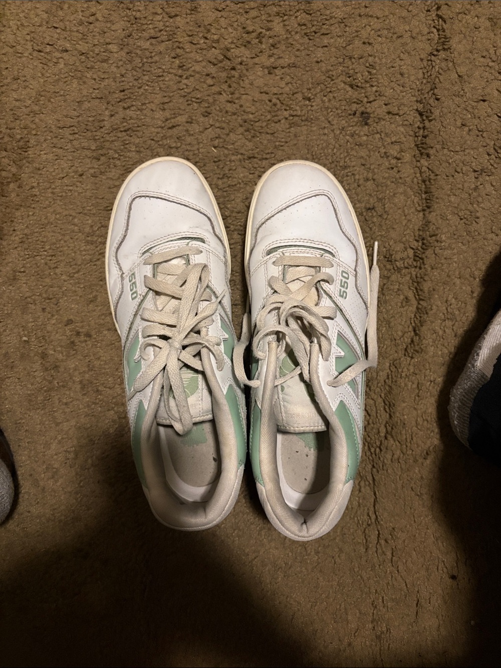 New Balance White and Mint Green 550 Sneakers
